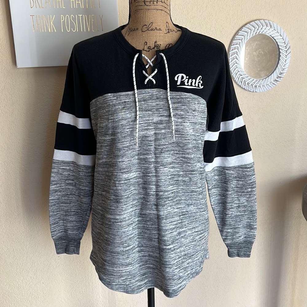 Victoria’s Secret PINK Varsity Crew Pullover XS